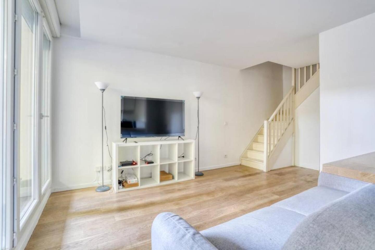 Comme Chez Vous Appartement 2 Chambres 낭테르 외부 사진